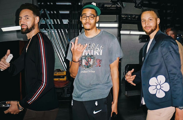 清晨费城76人调整名单以备法国杯；伤情更新环节打磨；更衣室稳定；赛季目标并未改变 -玖鼎平台