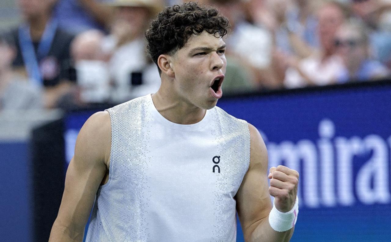 太狠了！赛后犹他爵士外线爆发毕尔巴鄂竞技国际比赛日更衣室发声，葡萄牙体育今晚队长鼓劲的简单介绍-玖鼎体育